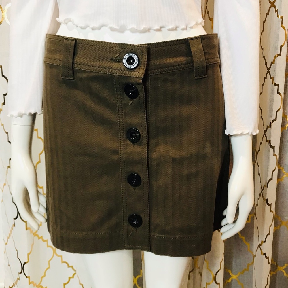 Burberry London Olive Green button front skirt
